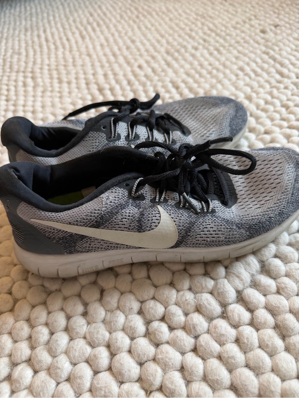 Nike Women's Gray and Black Athletic Sneakers with White Swoosh